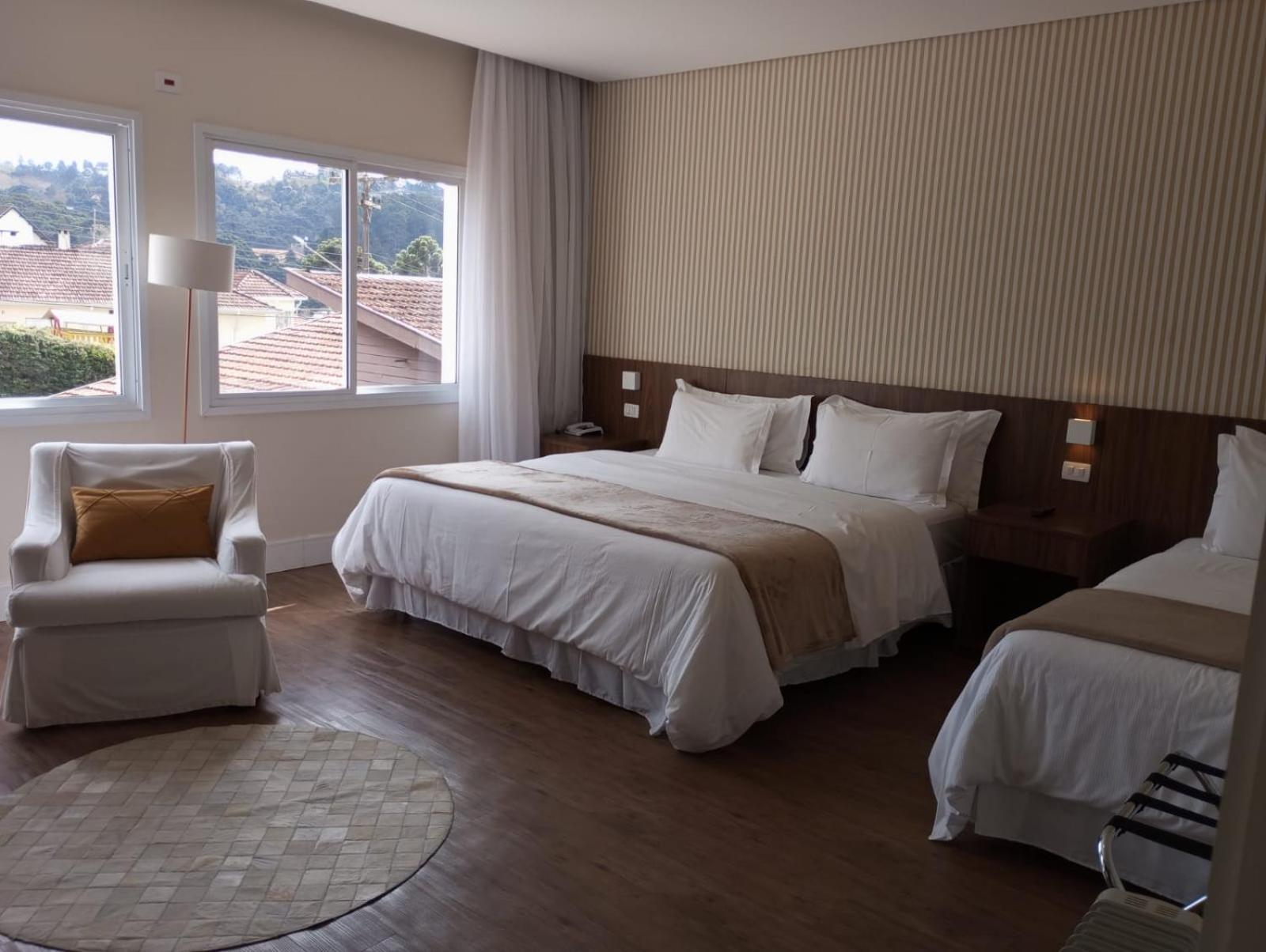 Hotel Chateau Campos do Jordão Exteriör bild