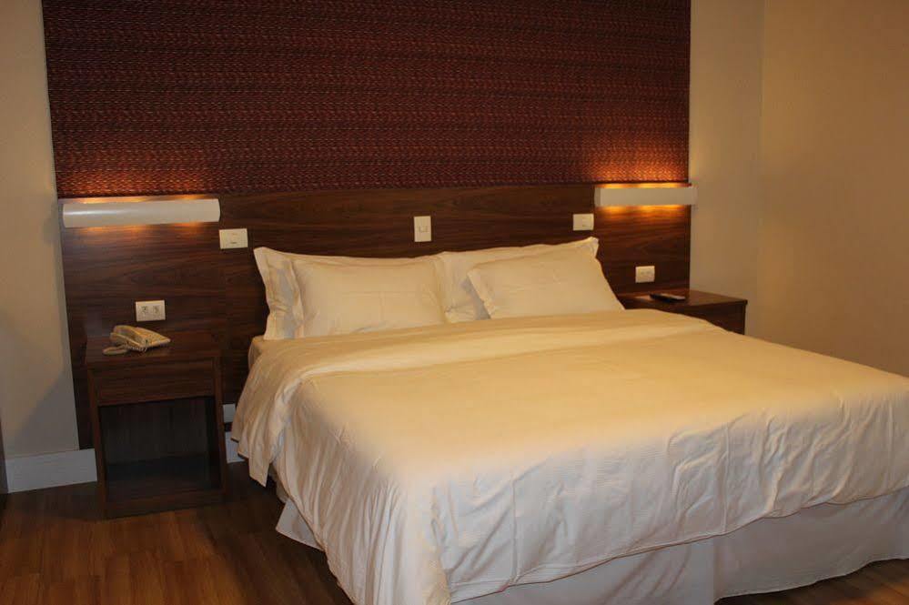 Hotel Chateau Campos do Jordão Exteriör bild